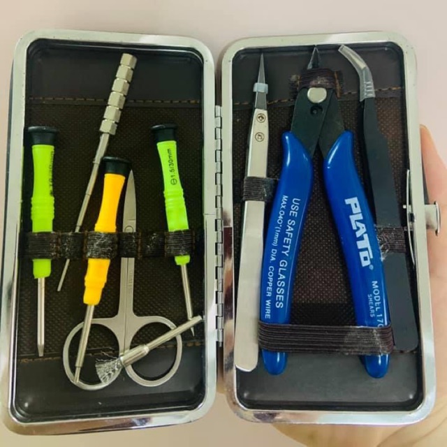 Bộ sửa mini đầy đủ 9 món kèm bao da silicon...