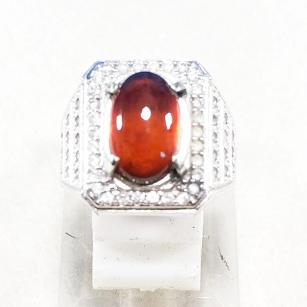 Nhẫn Đính Đá Garnet Tự Nhiên