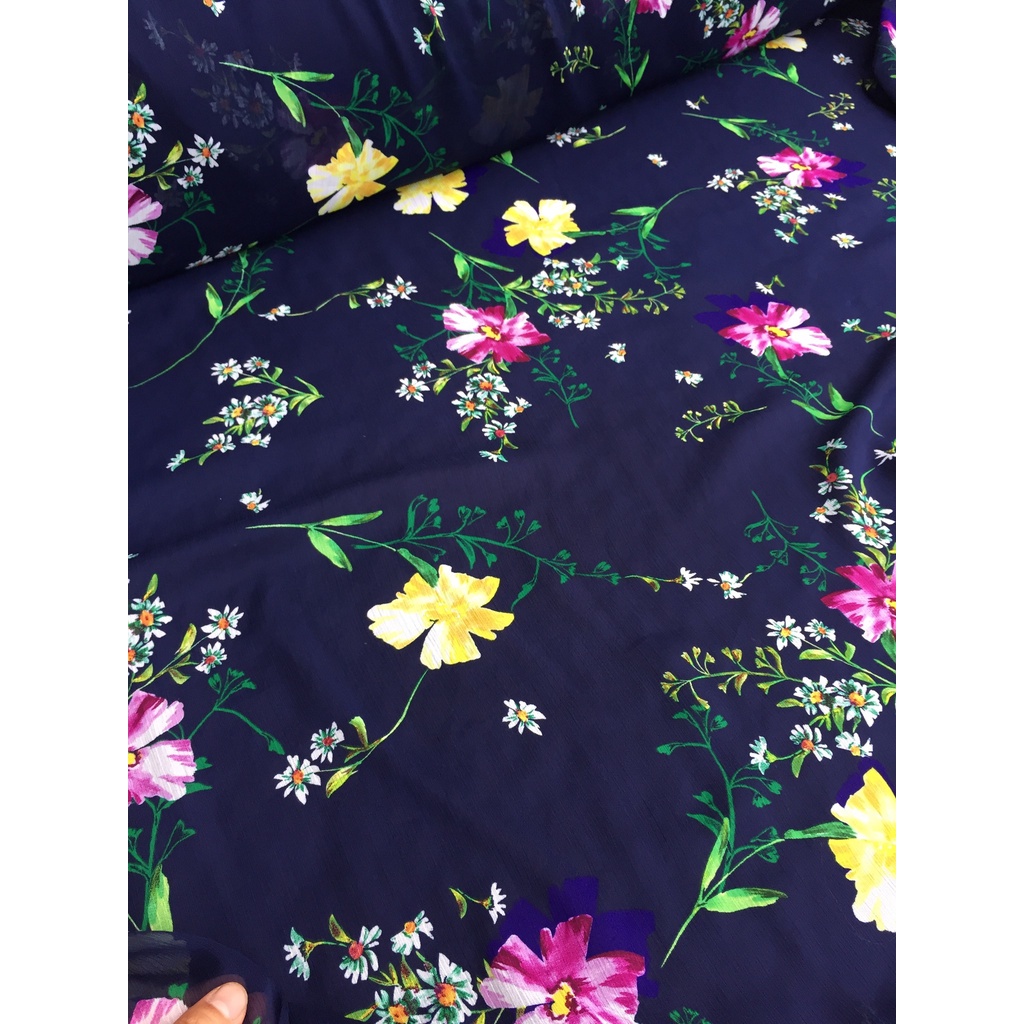 Voan chiffon họa tiết hoa vàng hồng nền xanh than Thích hợp may sơ mi, đầm, chân váy, áo dài, maxi, sơ mi...