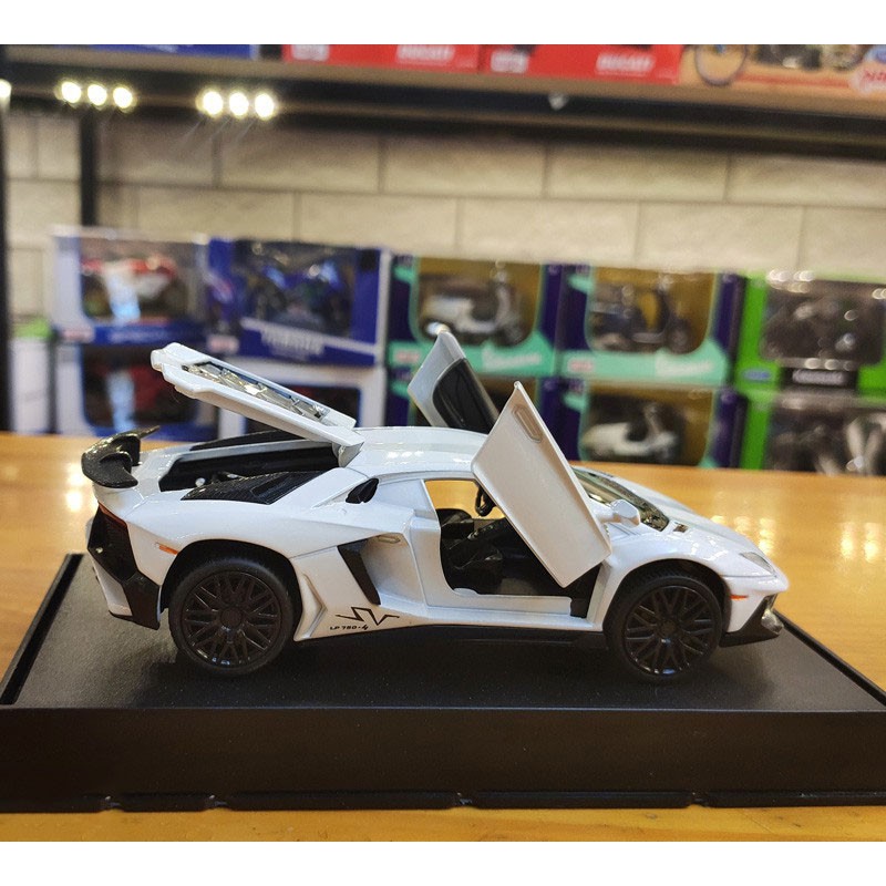 XE MÔ HÌNH Siêu Xe LAMBOR Aventador SV | MINIAUTO tỷ lệ 1:32 Trắng