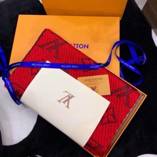 Khăn Len Lv 350k full box có bill