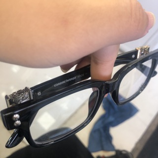 Kính CHROME HEARTS hàng đẹp