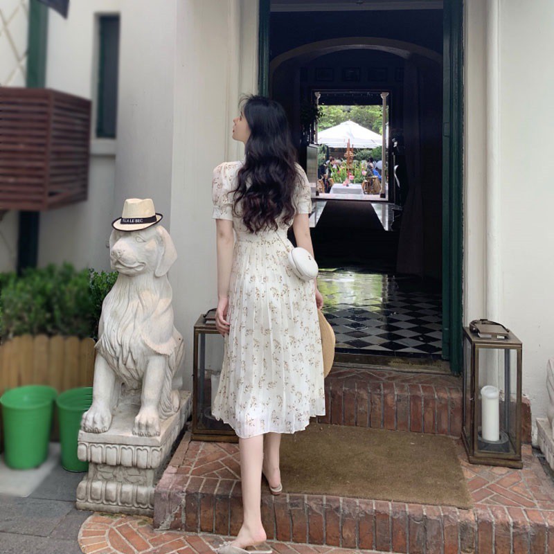 (HÀNG SẴN) Váy hoa nhí kem cổ nơ chân xếp ly siêu cấp | BigBuy360 - bigbuy360.vn