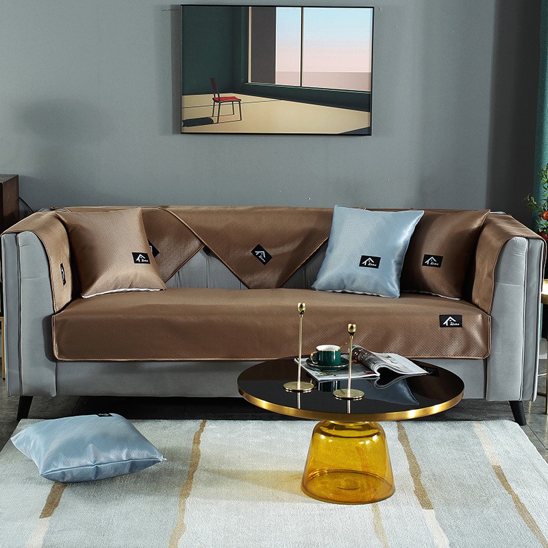 Bọc ghế sofa thiết kế đơn giản vải lụa dễ dàng giặt sạch phù hợp mùa hè