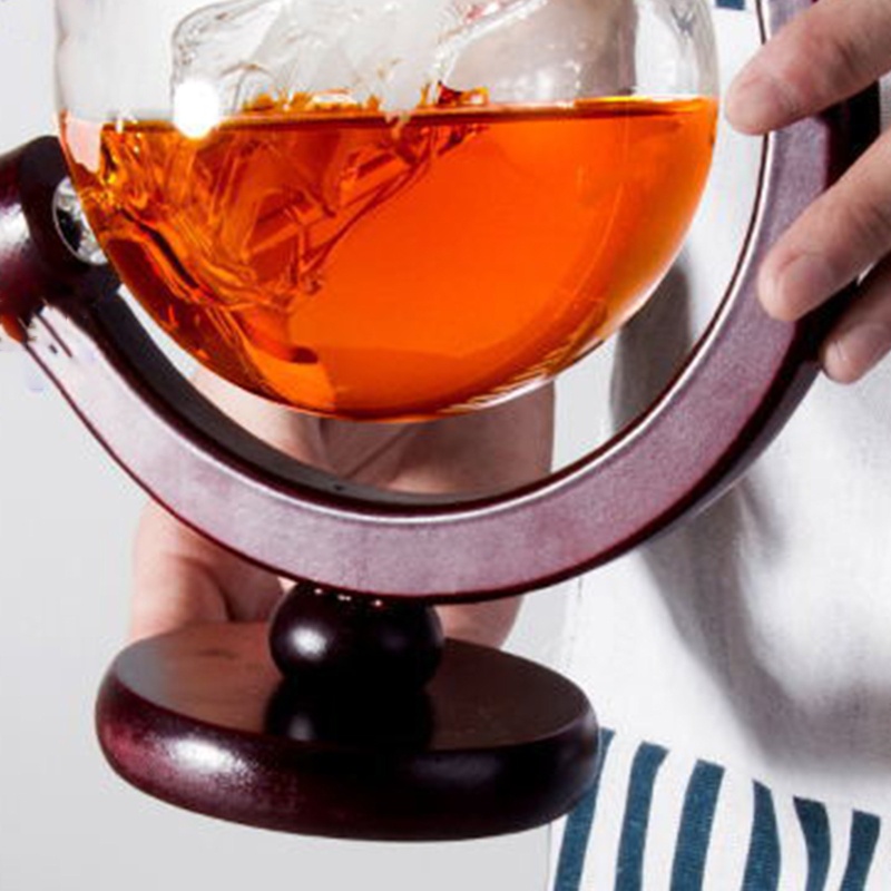Bộ chai thủy tinh đựng rượu whiskey hình quả địa cầu