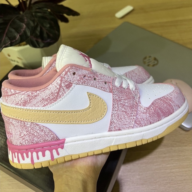 Giày Nike Hồng Vảy Sơn , Jordan Hồng Loang Cổ Thấp F11