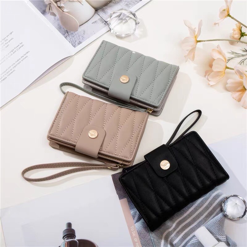 VÍ PRETTY LOGO LÁ size trung