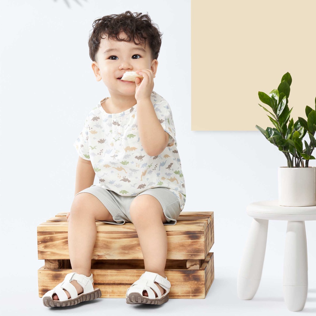 LULLABY Bộ quần áo ngắn tay bé trai cài giữa NHT0708B