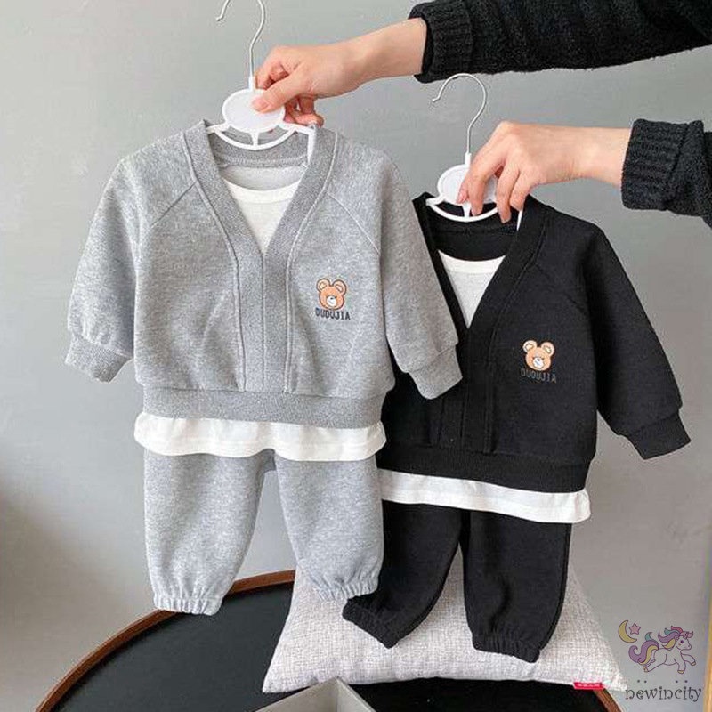 Set 2 món áo dài tay in họa tiết hoạt hình + quần dài kiểu Hàn Quốc xinh xắn cho bé