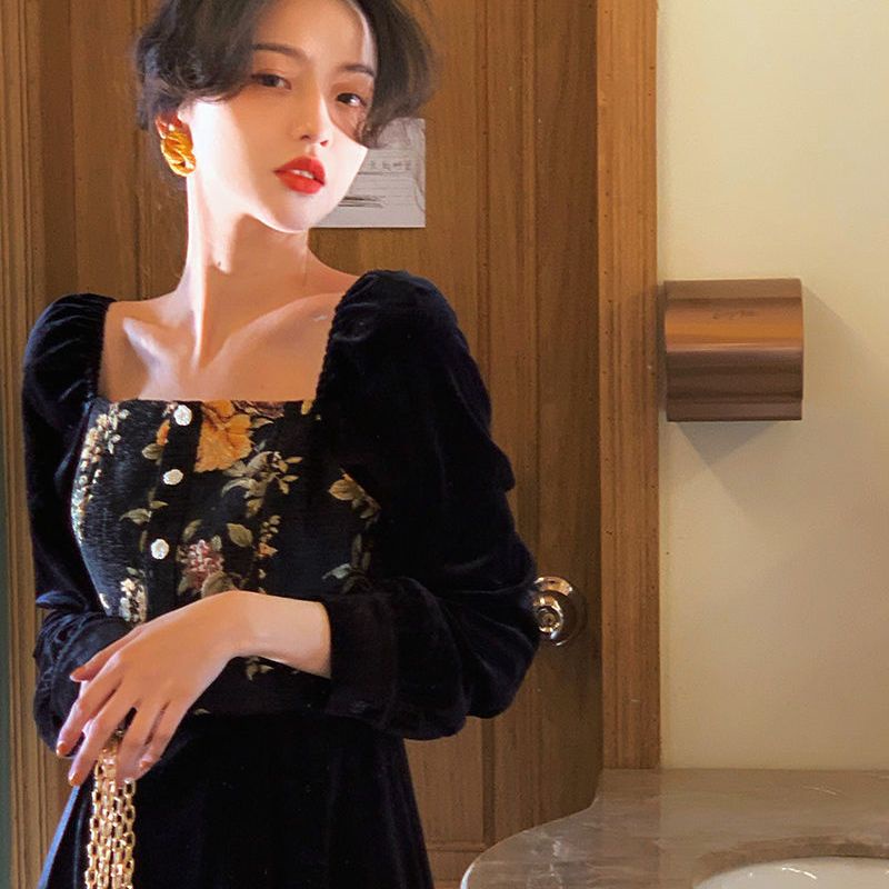 Hàng Có Sẵn!F &amp; X Đầm Nhung Dáng Dài Cổ Vuông Ghép Màu Tranh Sơn Dầu Phong Cách Retro Pháp Mới Cao Cấp Dành Cho Nữ