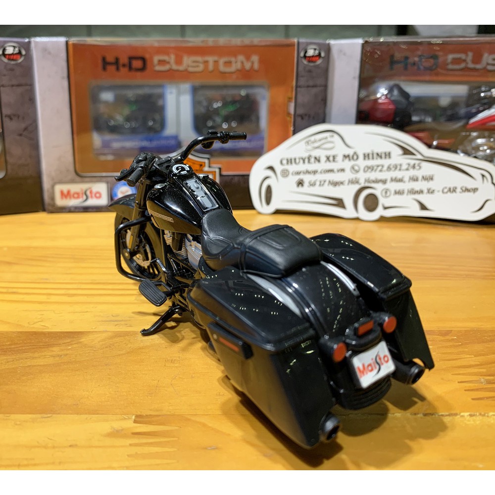 Mô hình xe HARLEY ROAD KING 2017 tỉ lệ 1:18 hãng Maisto