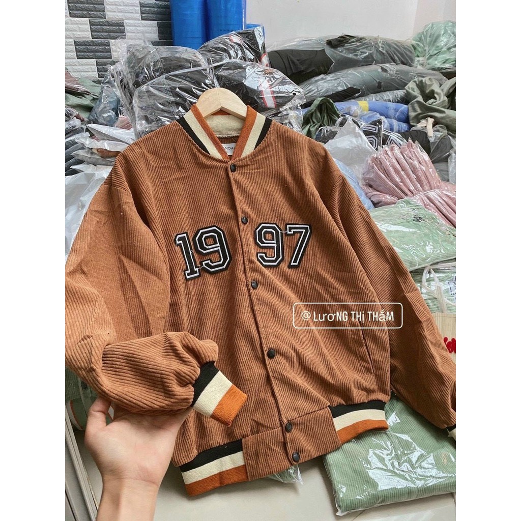 Khoác Nhung Gân Form Rộng Bomber Unisex Nam Nữ Thêu Số 1997 | BigBuy360 - bigbuy360.vn