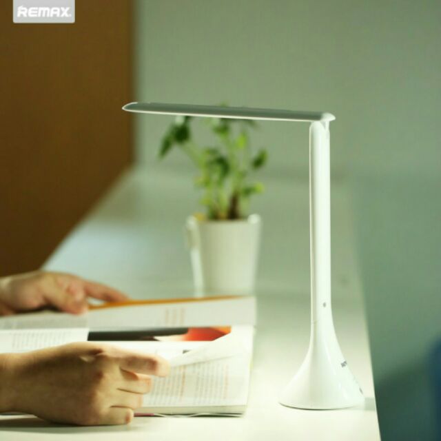ĐÈN LED ĐỂ BÀN ĐA NĂNG CHỐNG CẬN