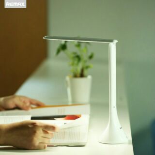Đèn led để bàn đa năng chống cận