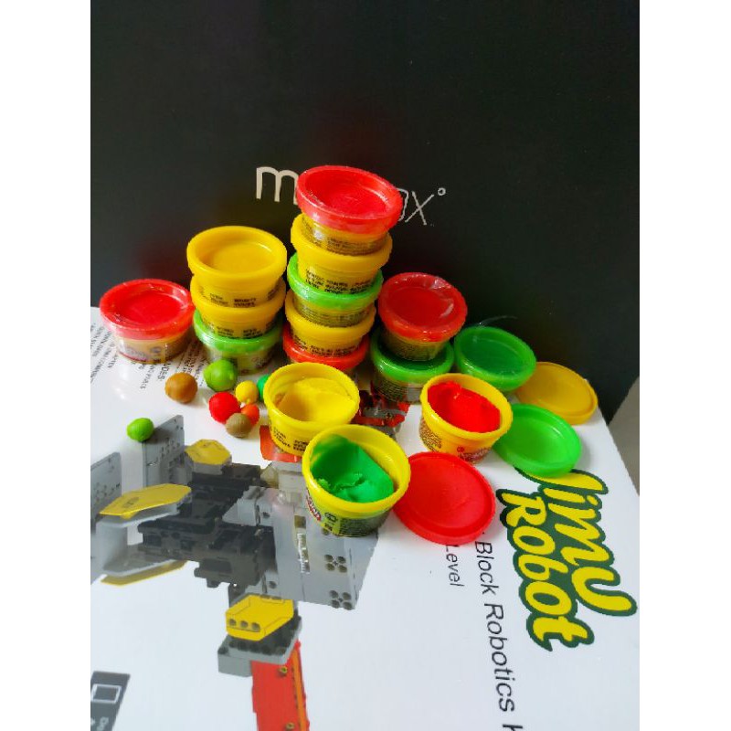 Thanh lý đất nặn Play Doh.