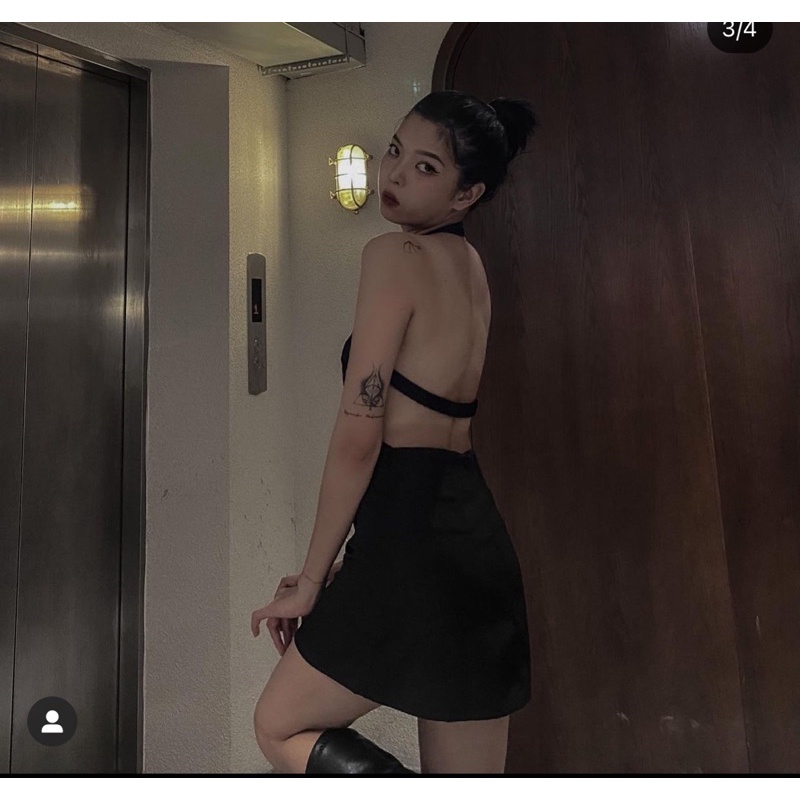 SET ĐẦM YẾM ĐEN CUTOUT LƯNG KÈM KHOÁC