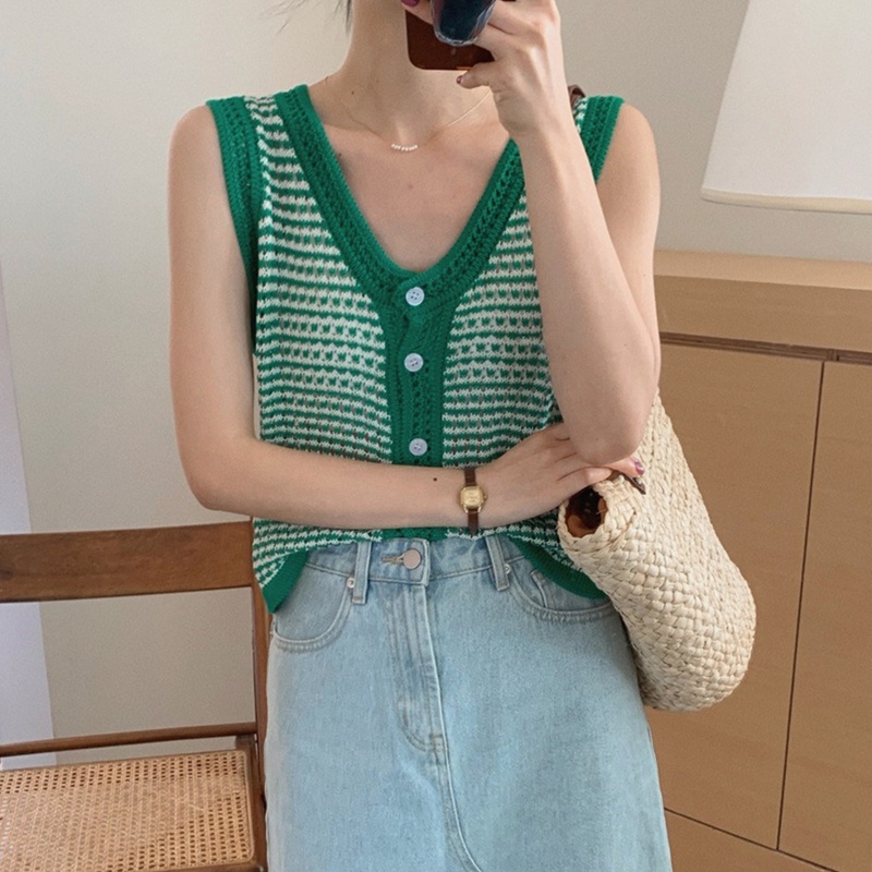 Áo Cardigan Dệt Kim Cổ Chữ V Không Tay Phối Nút Dành Cho Nữ