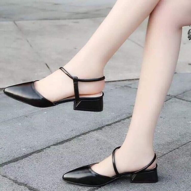 Giày Sandal quay nhỏ  da mềm ảnh  thật