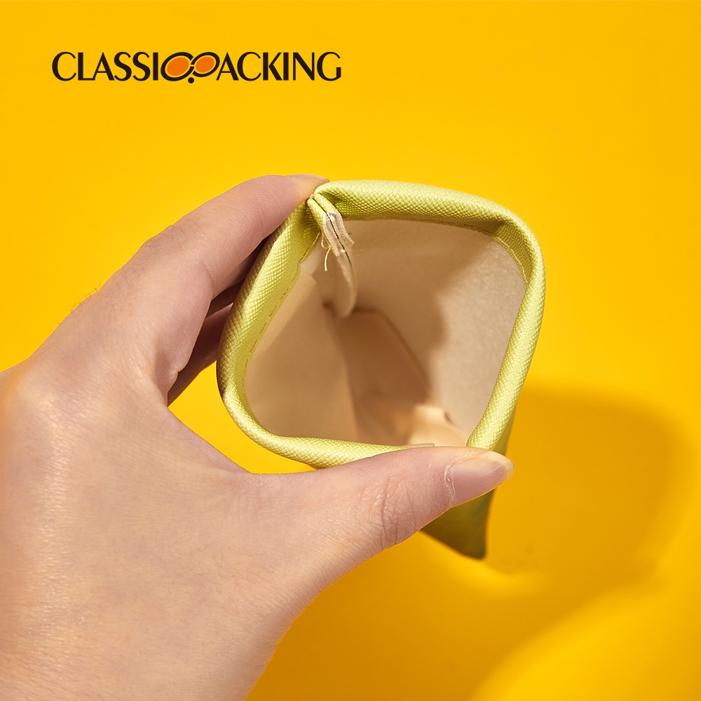 Túi Đựng Mắt Kính Tự Động Bằng PVC Họa Tiết Chữ Thập Màu Gradient