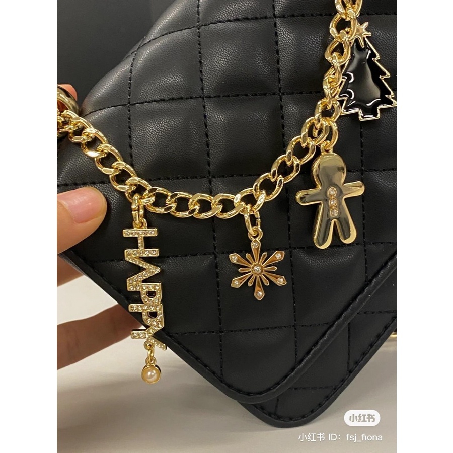 Túi đeo chéo dây xích kèm Charm cao cấp hàng hiệu fullbox hãng.
