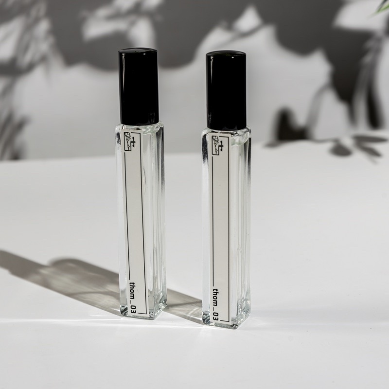 Nước Hoa Tinh Dầu Tiệm Thơm 12Ml Dạng Xịt , Lưu Hương Lâu 2 - 3 Ngày Trên Vải
