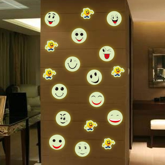 Decal trang trí ICON mặt cười dạ quang ( Kèm ảnh thật )