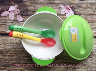 Bộ dụng cụ ăn dặm