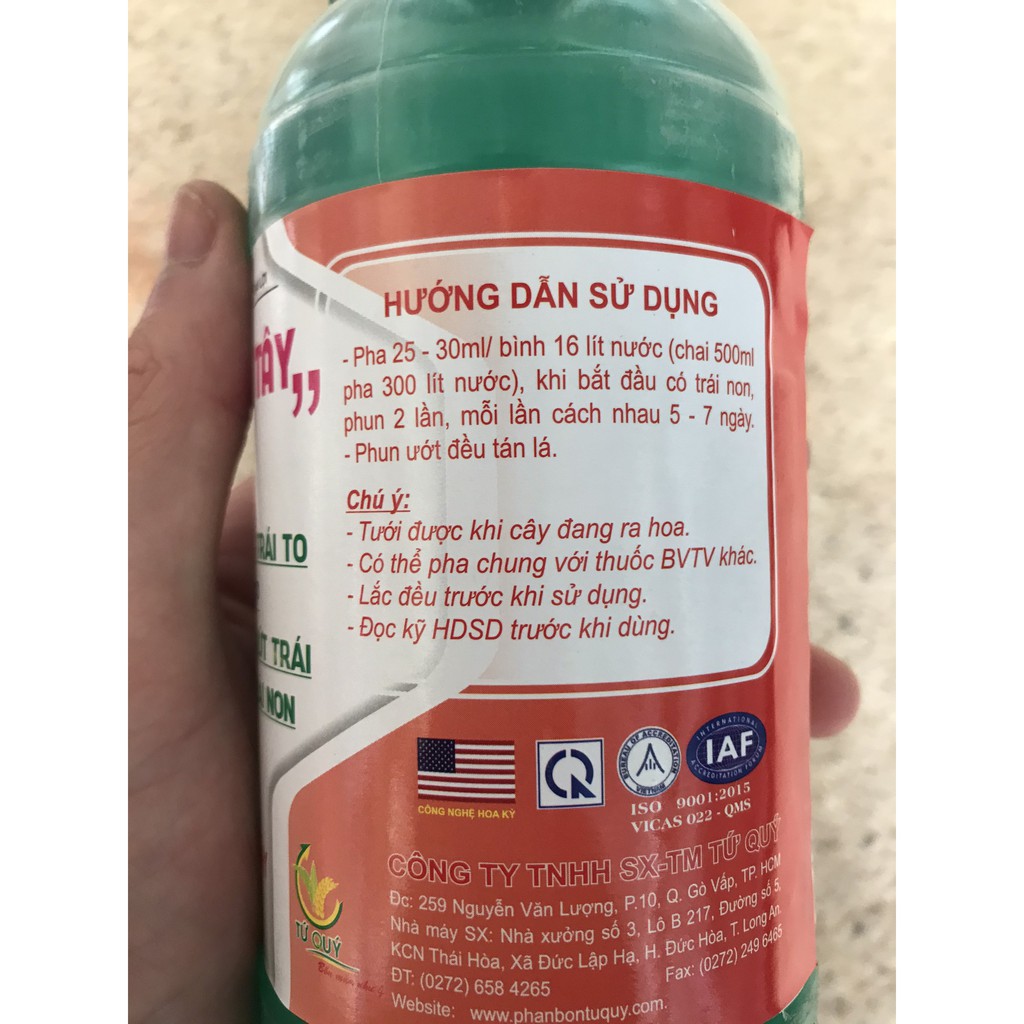 PHÂN BÓN LỚN TRÁI DÂU TÂY 500ML