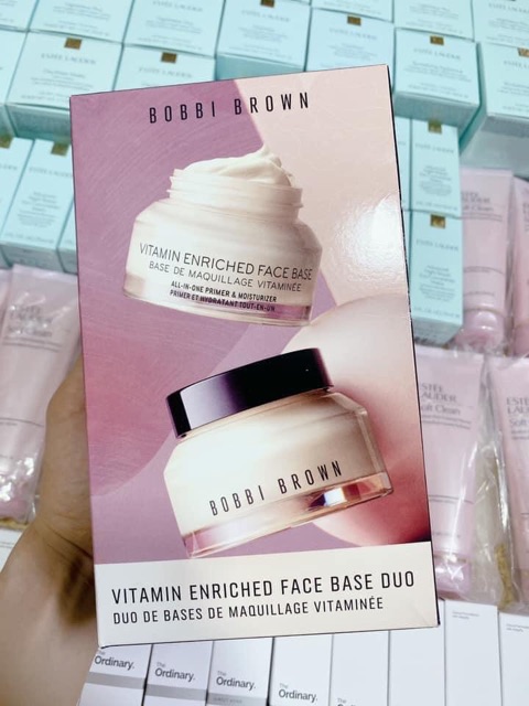 Kem lót dưỡng da che phủ lỗ chân lông cho lớp nền siêu căng mịn kem lót Bobbi Brown vitamin enricher face base | BigBuy360 - bigbuy360.vn