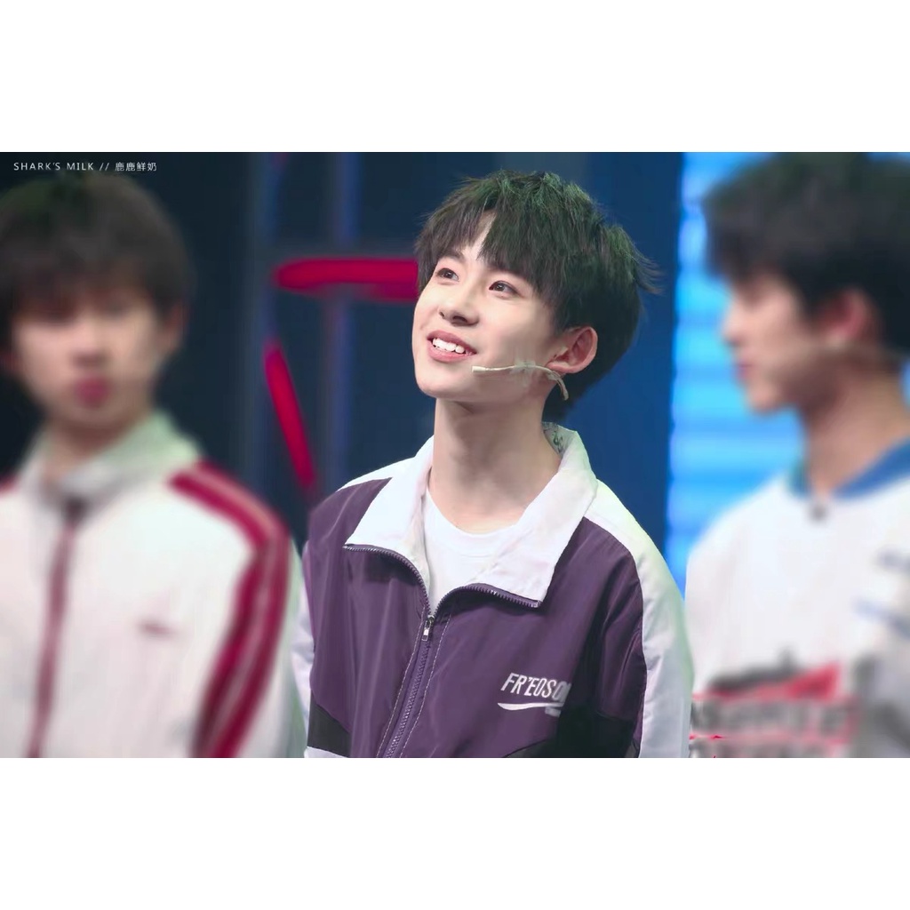 Áo Khoác Bóng Chày Phối Màu Cá Tính Cho Nam Nữ Áo Khoác Gió Dù Unisex Form Rộng Tím Trắng Đen Xanh Thể Thao Bomber