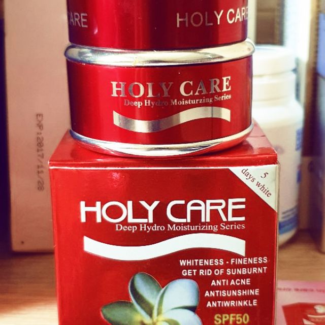 KEM DUÕNG TRẮNG TÁI TẠO NGỪA NẾP NHĂN HOLYCARE (ĐỎ)