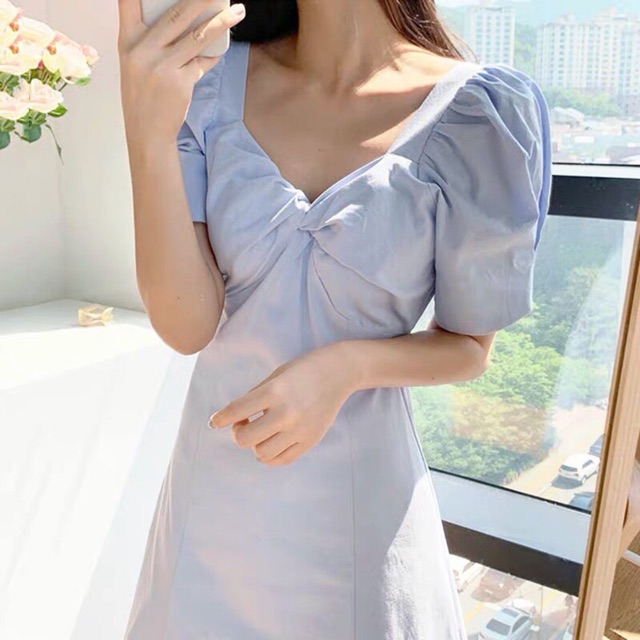 Váy xanh da trời