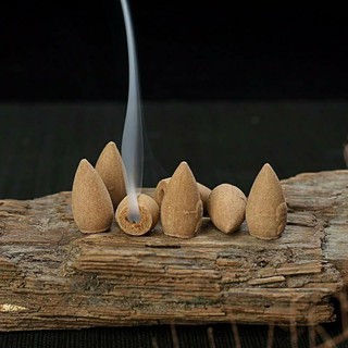 HỘP 50 NỤ TRẦM HƯƠNG