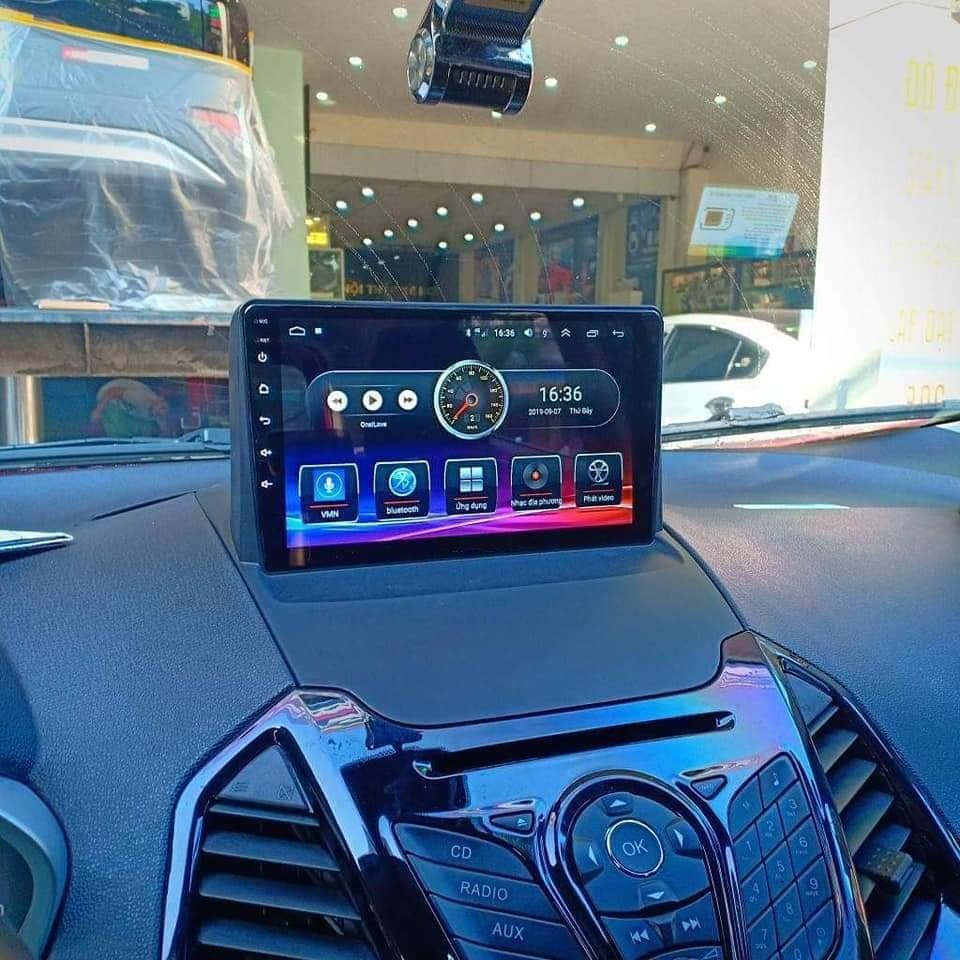 Mặt dưỡng kèm dây nguồn zin lắp màn hình Android cho xe FORD FIESTA 2014-2017