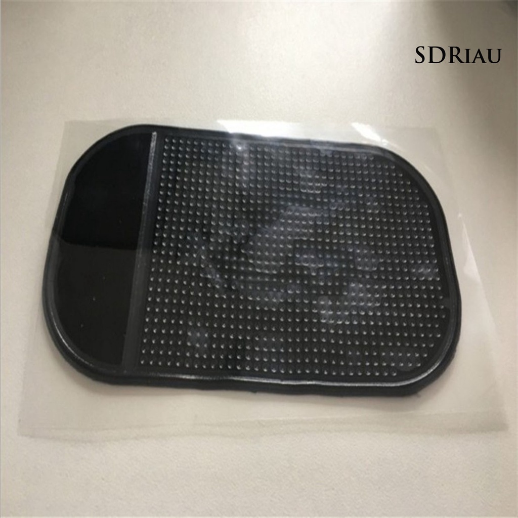 Miếng dán chống trượt giữ điện thoại GPS trên ô tô