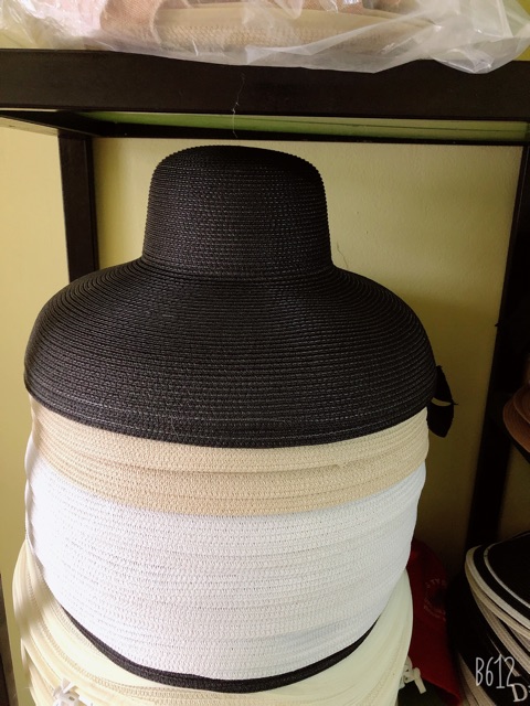 Mũ lồng đèn đầu tròn vành đại nơ ren