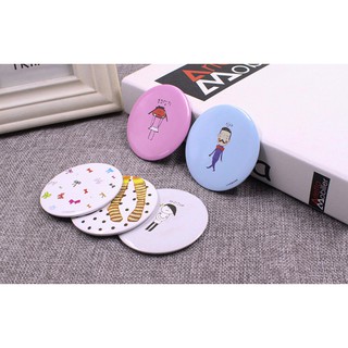 Gương mini có vỏ bọc giấy