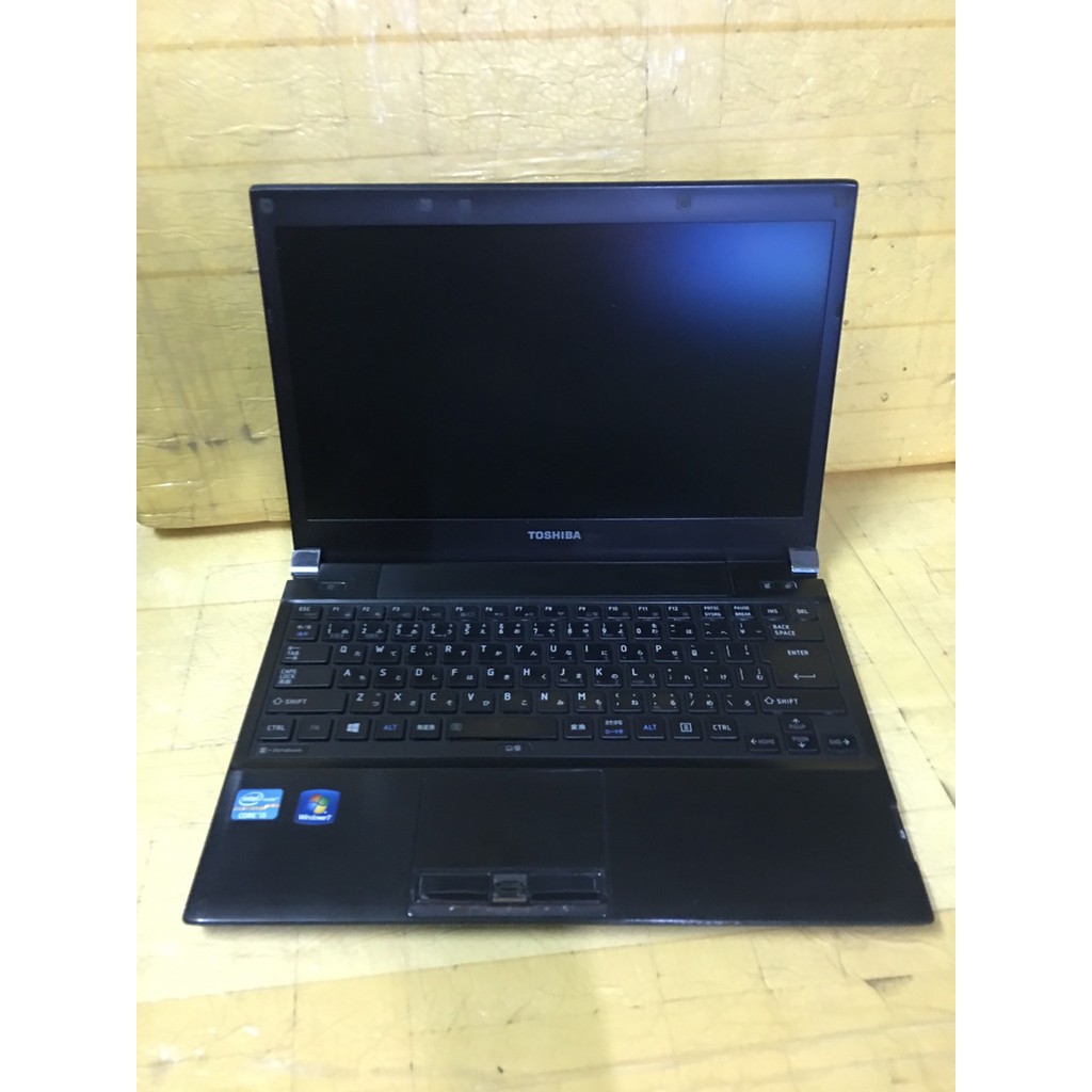 LAPTOP NHẬT TOSHIBA R930, CORE I5/ THẾ HỆ 3/ RAM 4G/ 320G, 13.3inch, GỌN NHẸ PIN LÂU | WebRaoVat - webraovat.net.vn