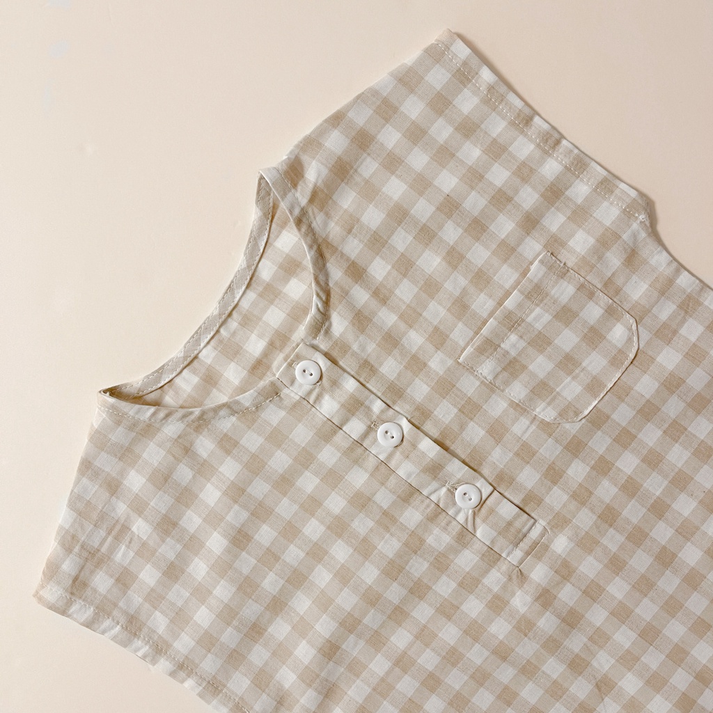 Set Đồ Liền Thân Sát Nách Họa Tiết Ca Rô + Nón Cho Bé