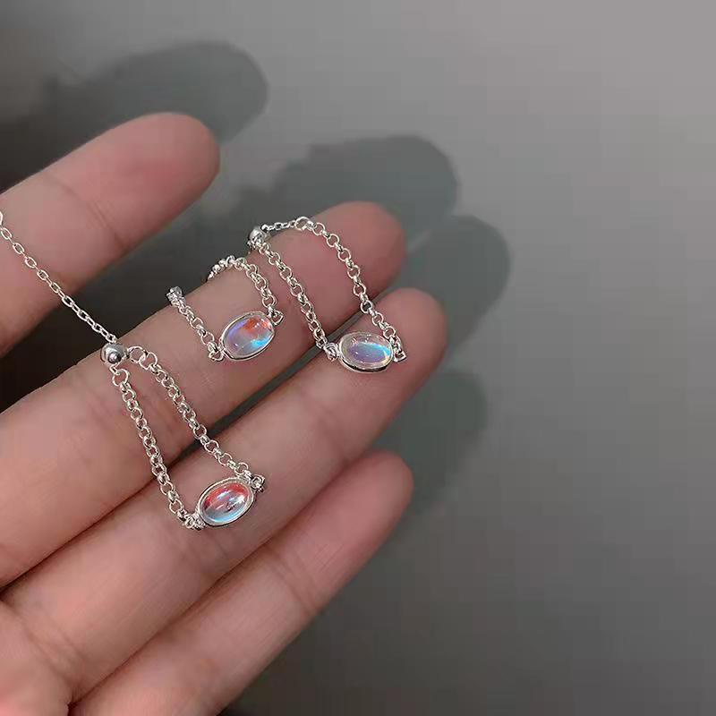 Nhẫn mạ bạc đính đá mặt trăng nhân tạo thời trang