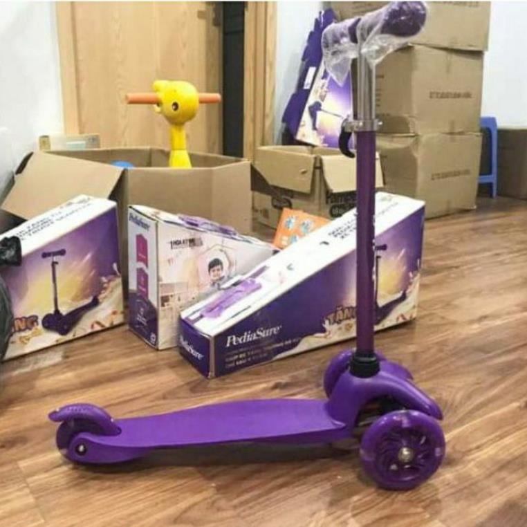 Xe trượt scooter 3 bánh phát sáng hàng KM pediasure