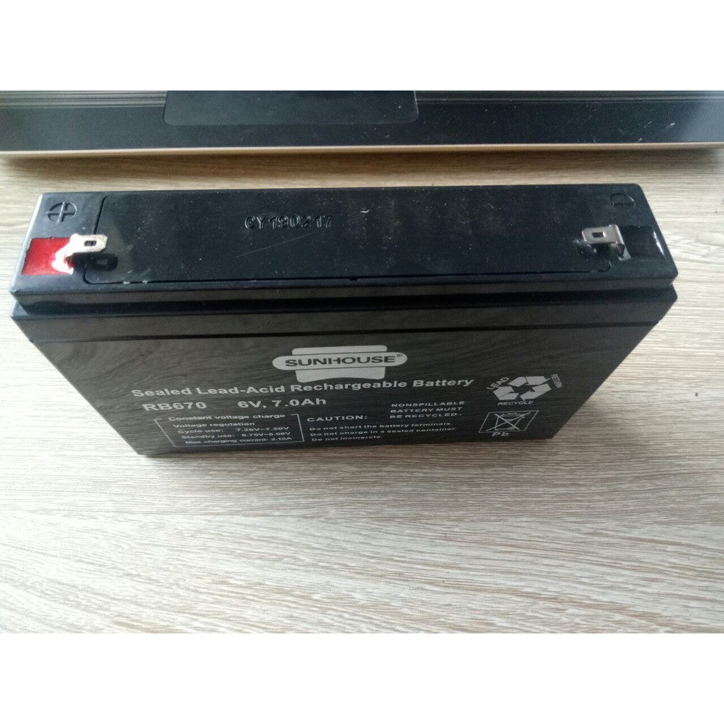 Ắc quy quạt tích điện Sunhouse SH762