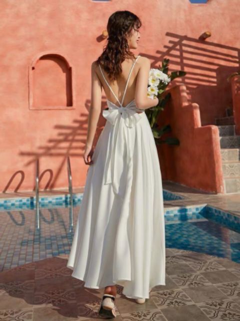 [Mã FATHANG5 giảm 10K đơn 50K] Đầm trắng maxi nơ lưng sau siêu phẩm | BigBuy360 - bigbuy360.vn