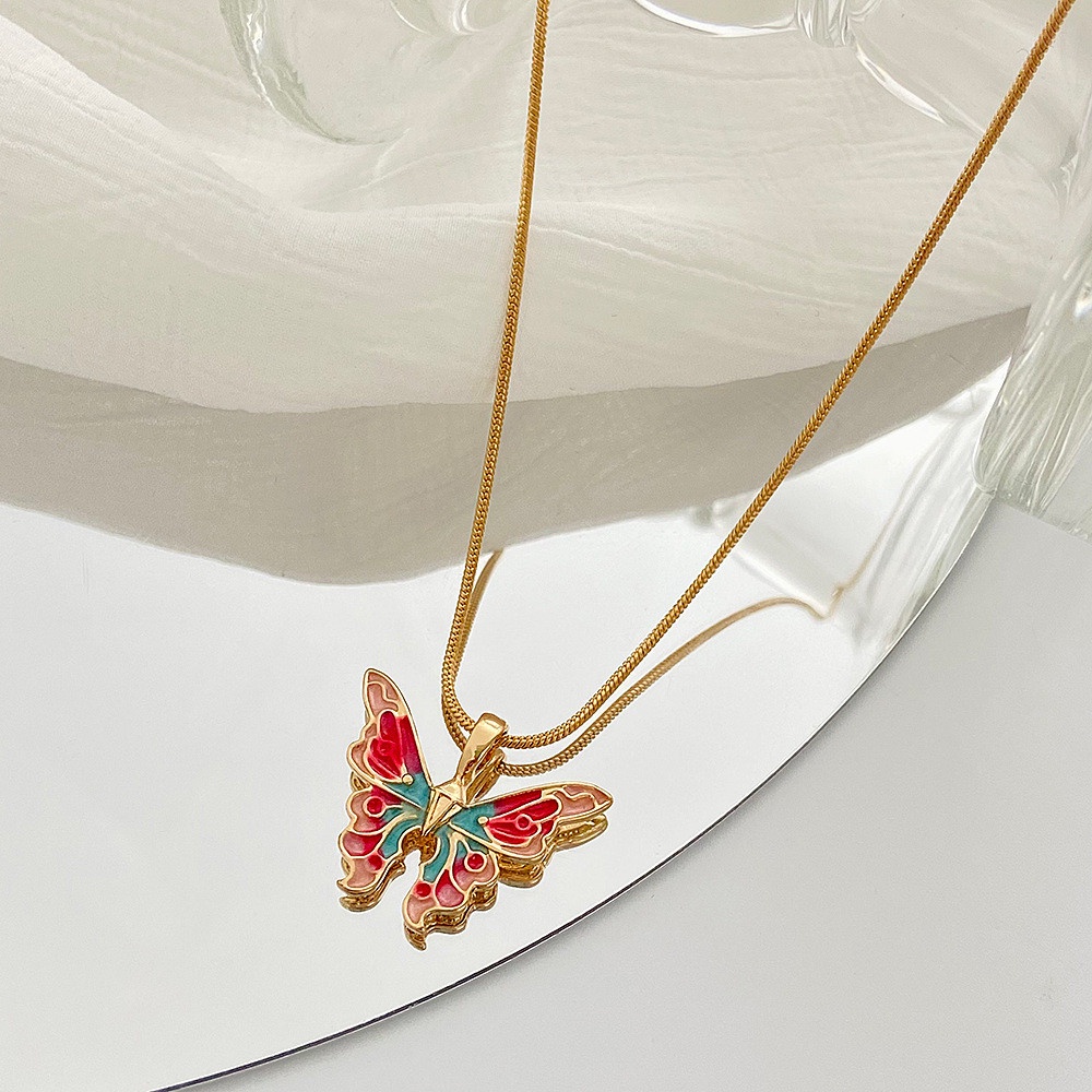 Vòng cổ Mặt Hình Bướm Màu Cầu Vồng Xinh Xắn Cho Nữ