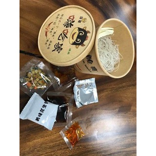 MIẾN CHUA CAY TRÙNG KHÁNH (1 THÙNG 6 HỘP)