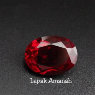 Đá Ruby Hình Oval Màu Đỏ