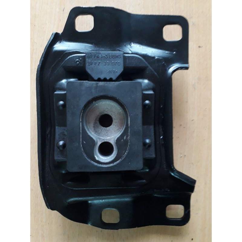 Chân máy hộp số Mazda 3 2009-2012