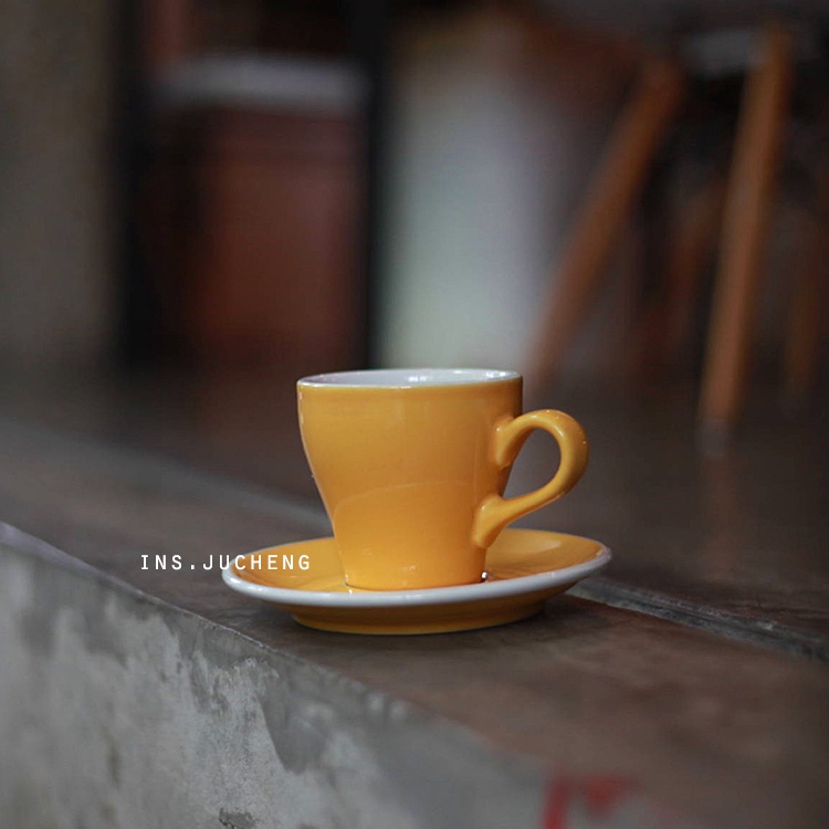 Cốc sứ uống cà phê in chữ Love Espresso Latte