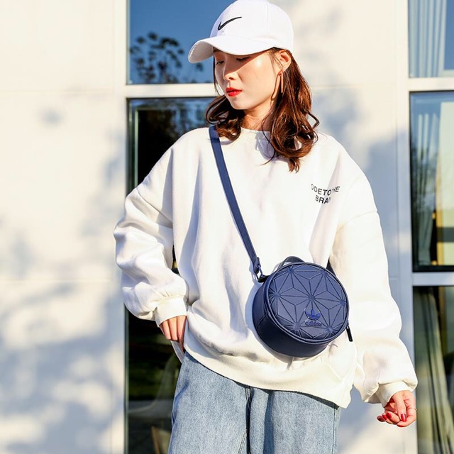 Túi đeo chéo AD 3d tròn mới