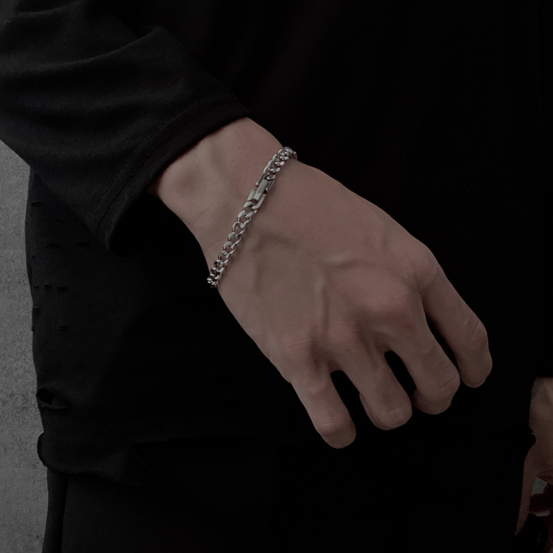 Vòng tay kim loại thiết kế đơn giản phong cách Hàn Quốc